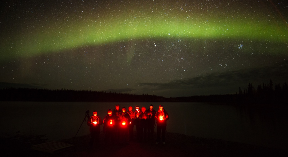 dye-auroras-2015